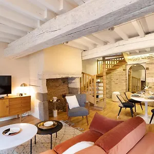  Appartement La Tourelle & L'honore - 2 Dans Le Centre Historique De